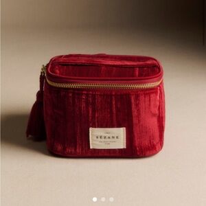 [new] mini vanity in red crushed velvet